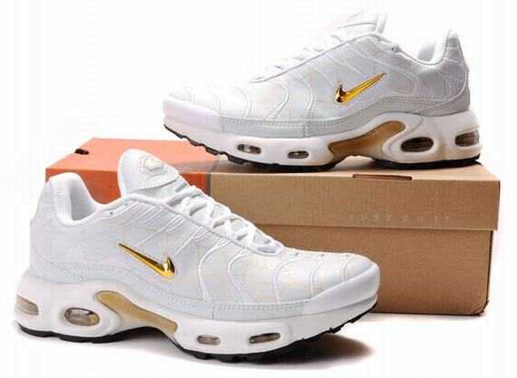 shox tn requin foot locker air max tn running course a pied vente en gros